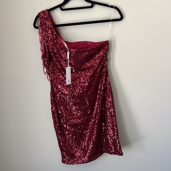 NWT One Shoulder Sequins Maroon Dress - Picture 5 of 7